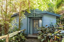 harmony-montville-country-cabins